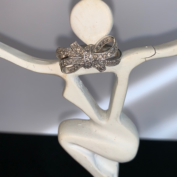 Jewelry - Cute Sterling Silver Bow with CZ Chips